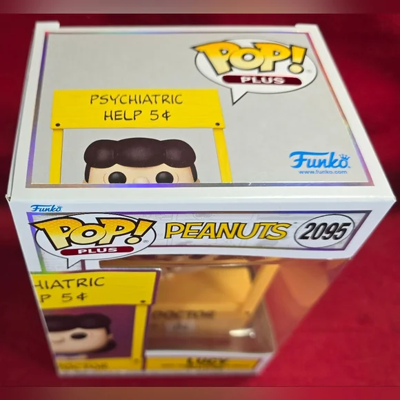 Lucy Funko # 2095 (Nib) With Pop Protector - Picture 4 of 7